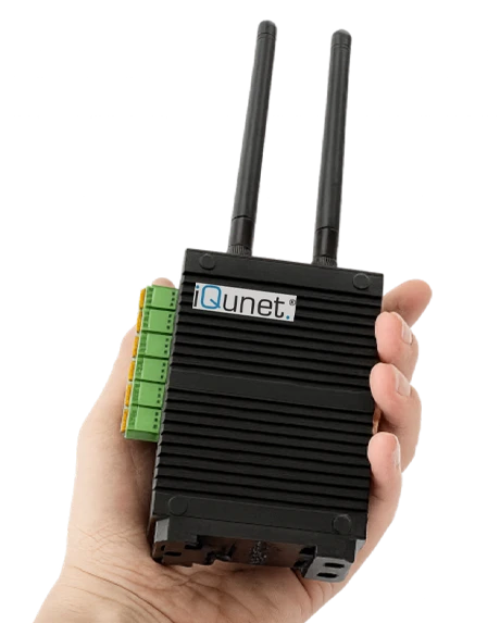 iQunet M4 Edge Gateway